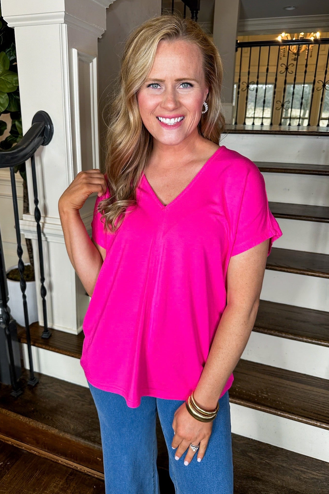 Classic V Neck Layering Staple Shift Top in Pink