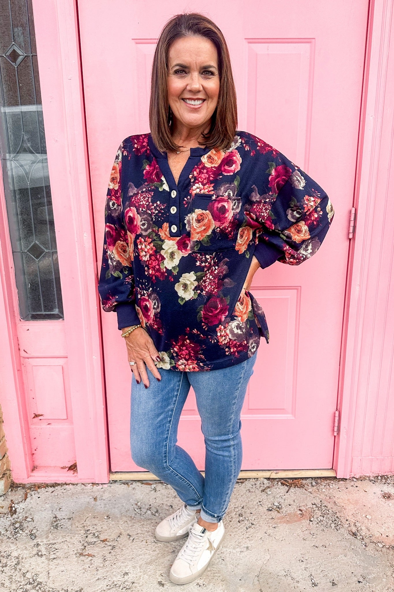 Causal Faux Button Floral Top