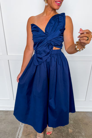Center Stage Bow Midi Dress in Navy