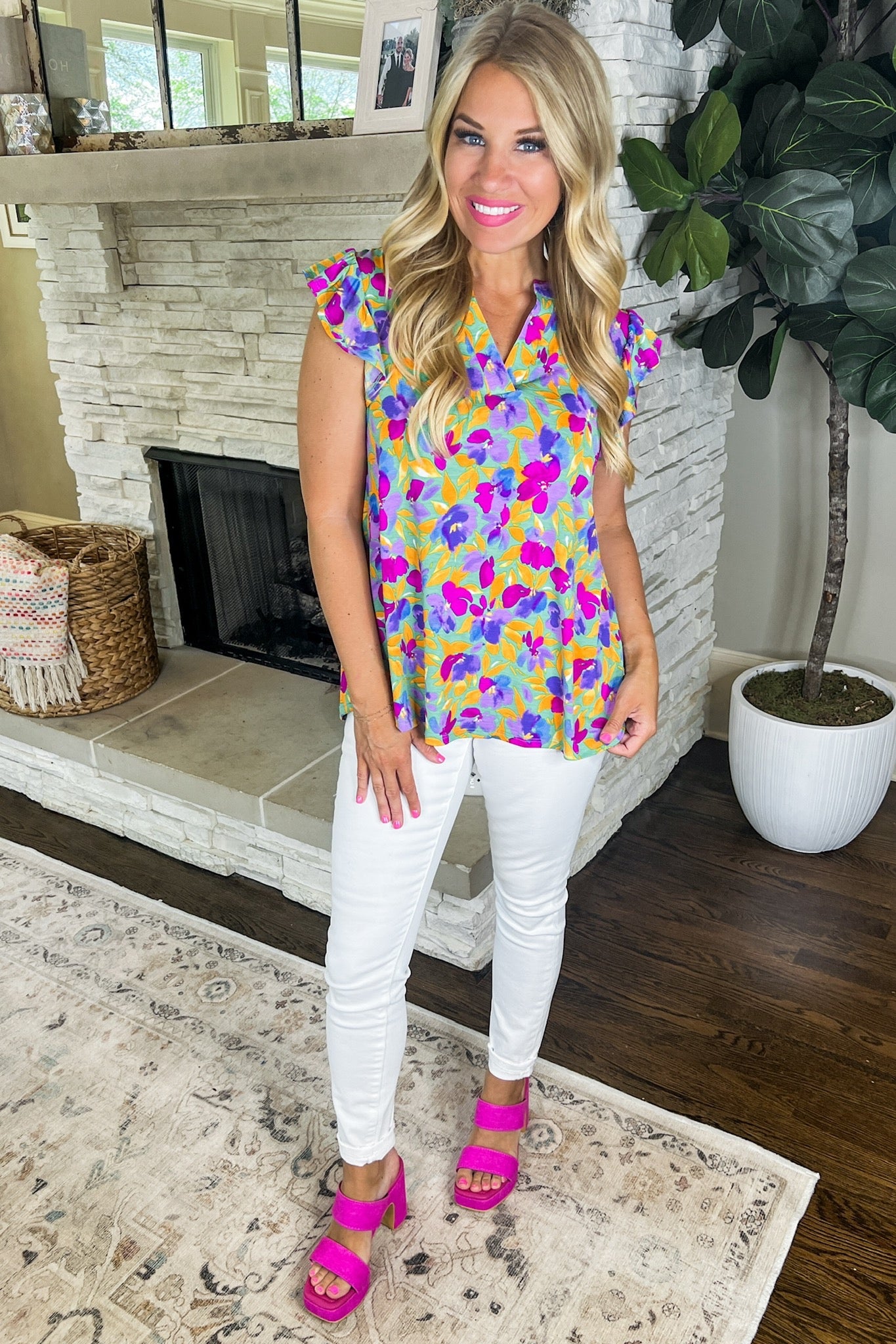 The Lizzy Flutter Sleeve Top in Multi Watercolor Floral