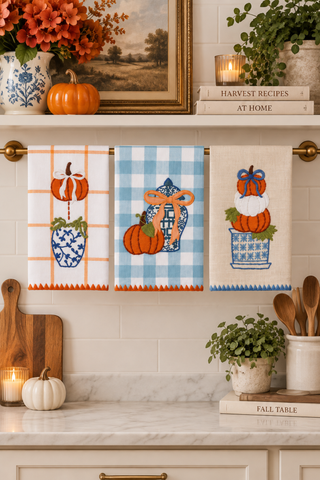 Stacked Pumpkin Applique Topiary Towel