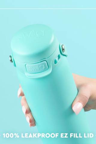 Rally Ready Swig 22oz Leakproof EZ Fill Water Bottle