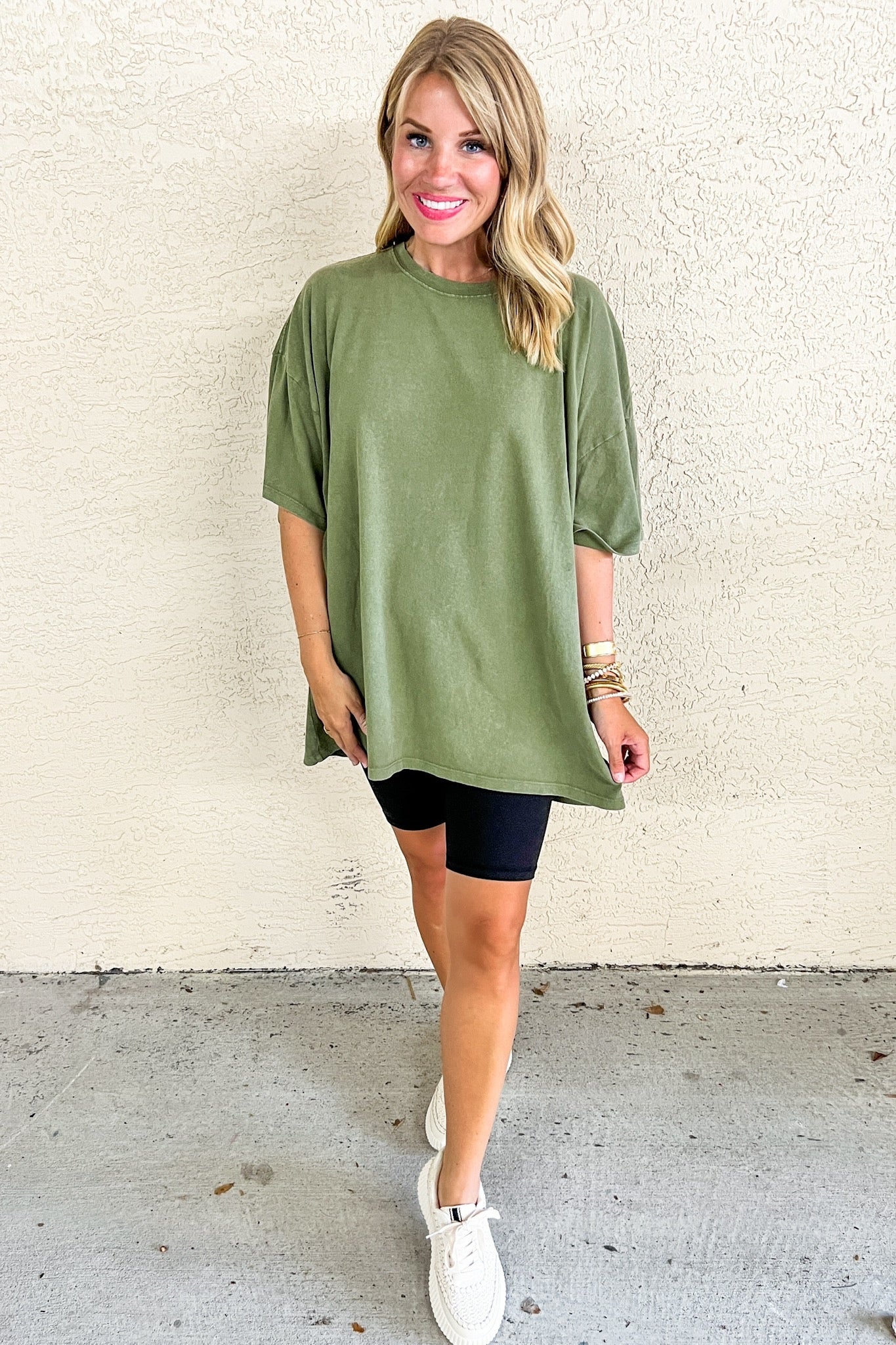 Mineral Wash Staple Oversized Tee in Olive