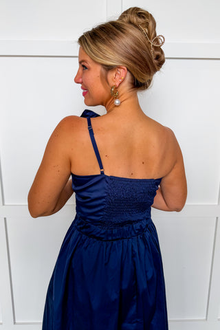 Center Stage Bow Midi Dress in Navy