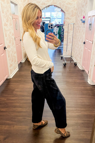 Risen Black Barrel Jeans