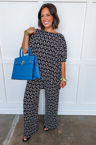 Dear Scarlett Mila Pant Set in Black Modern Geo