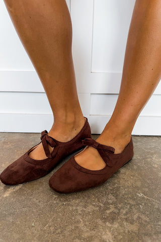 Layover Bow Tie Corkys Mary Jane Flat in Chocolate