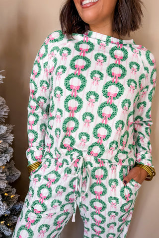 Rosy Wreath Long Sleeve Top & Pants Pajama Set