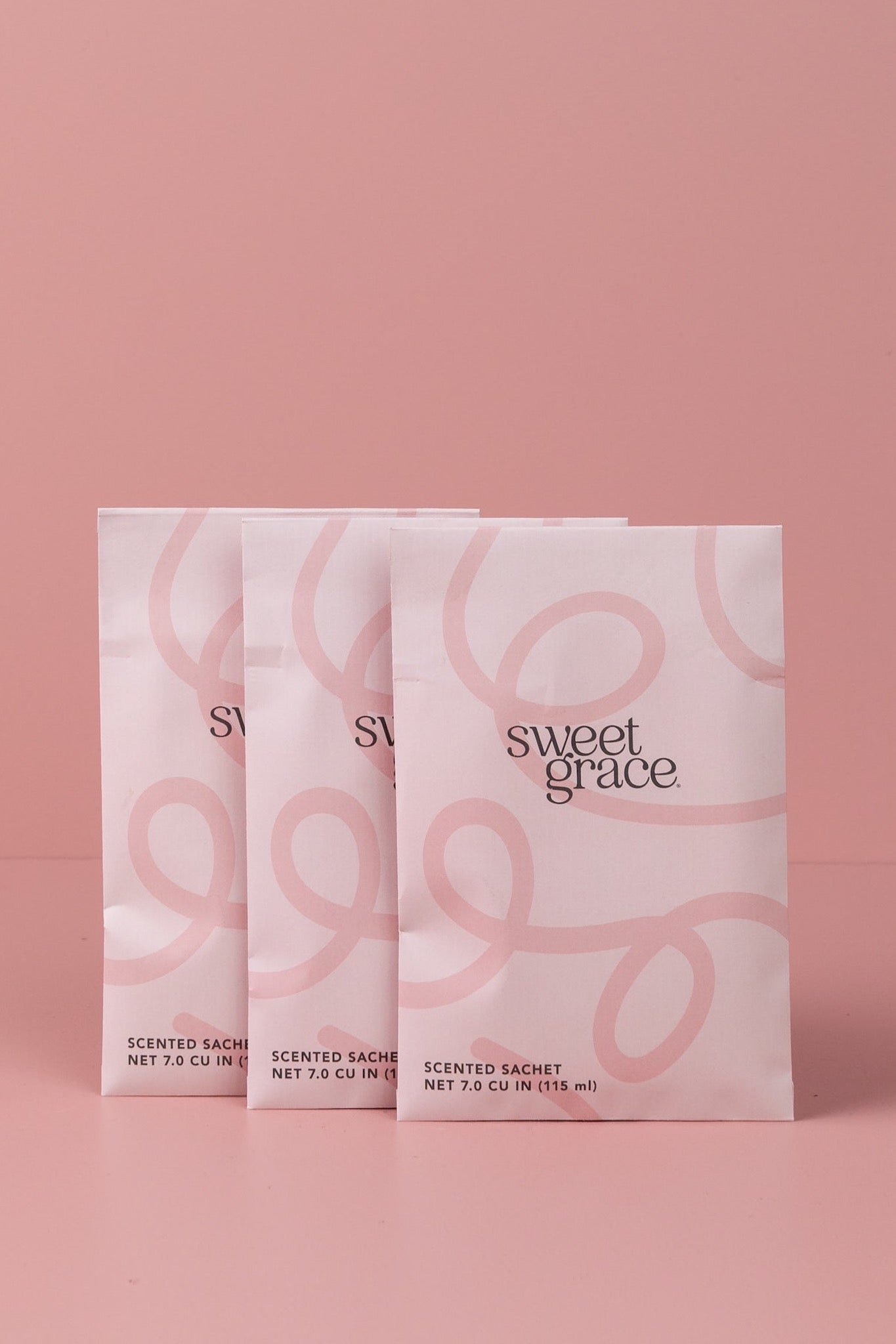 Sweet Grace Sachet in Modern Swirl