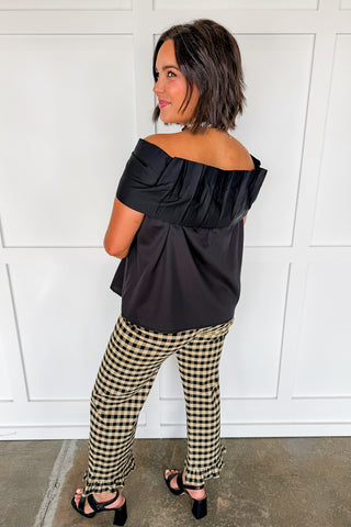 Center Stage Bow Top in Black