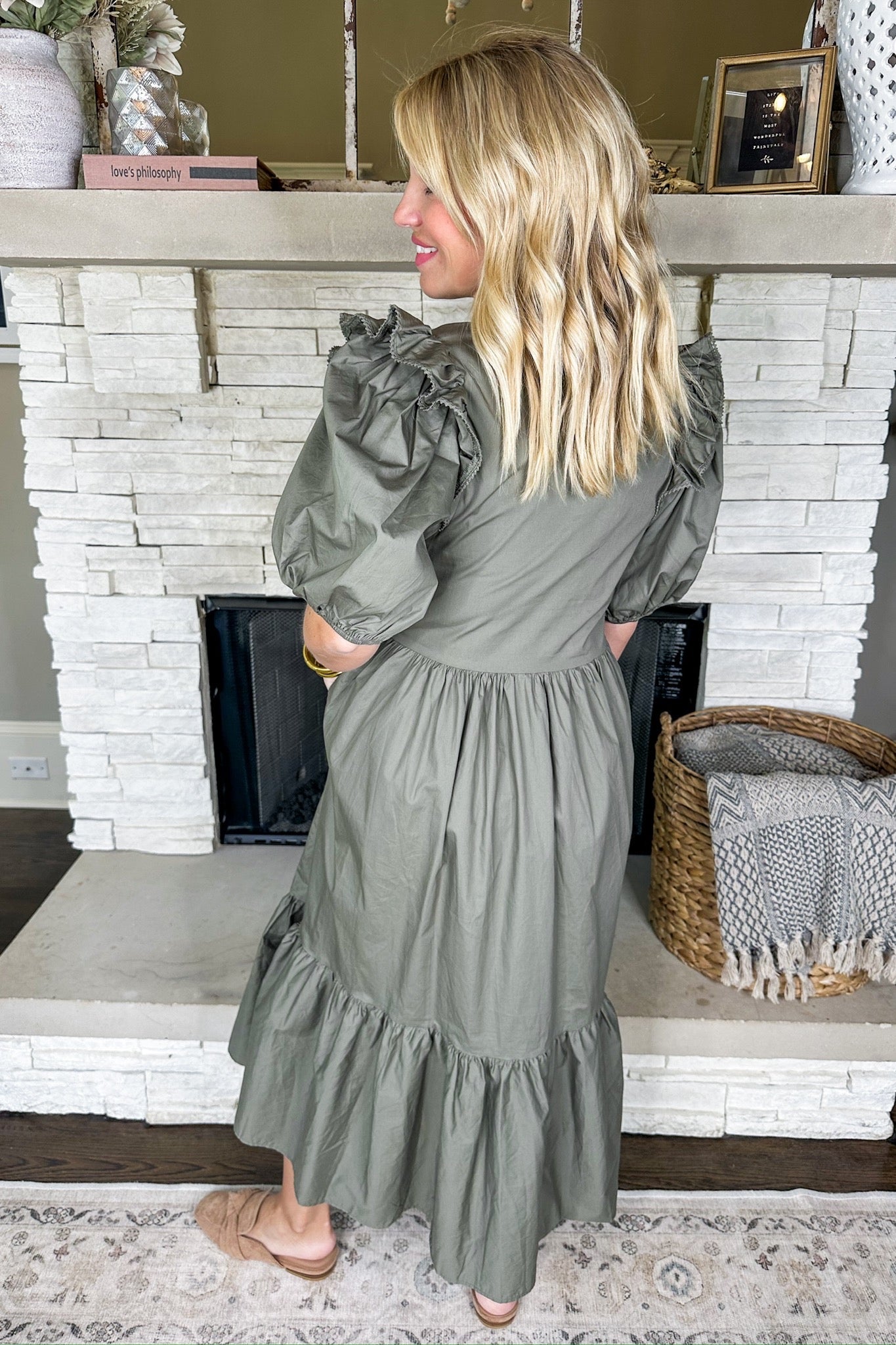 Ruffle Puff Sleeve Button Loop Poplin Midi Dress in Olive