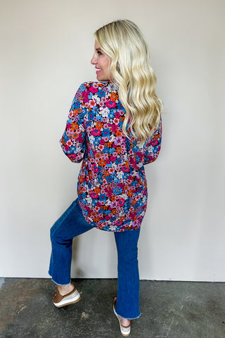 Dear Scarlett Lizzy Printed Top in Red & Blue Floral