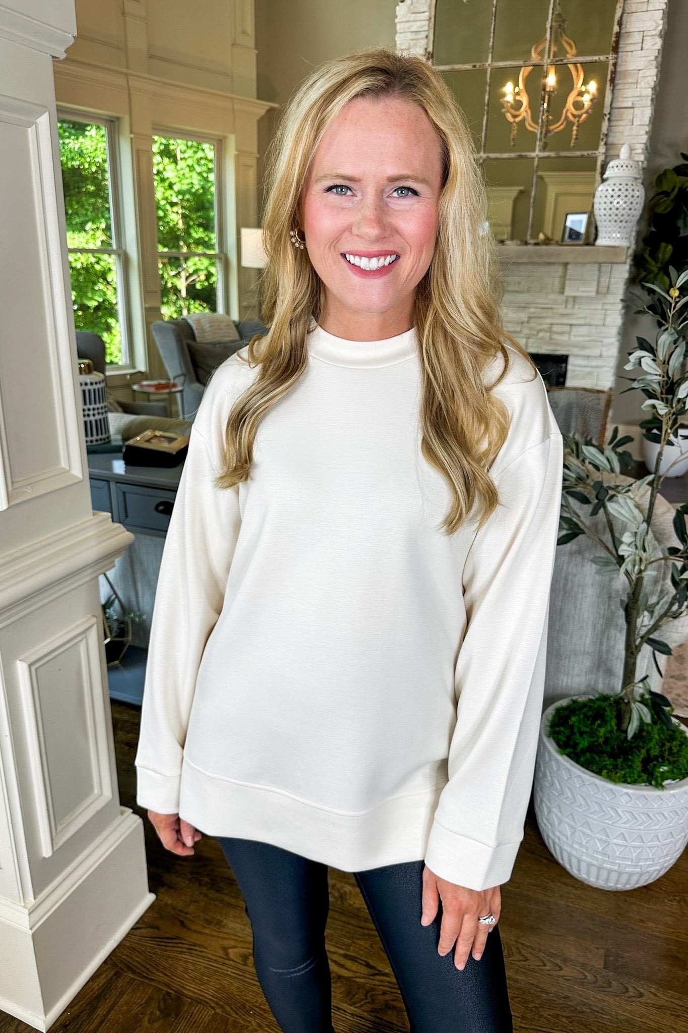 Buttery Soft Keyhole Button Back Long Sleeve Top in Cream