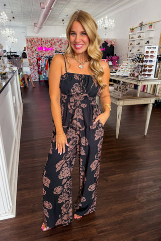 The Noelle Floral Set