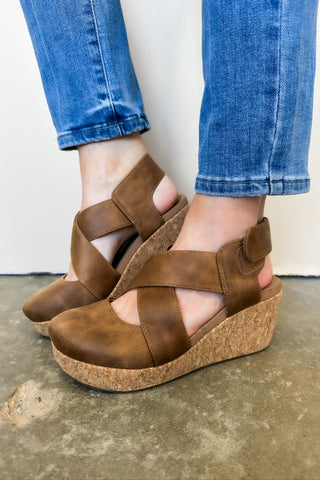 Corkys Case Closed Tan Clog