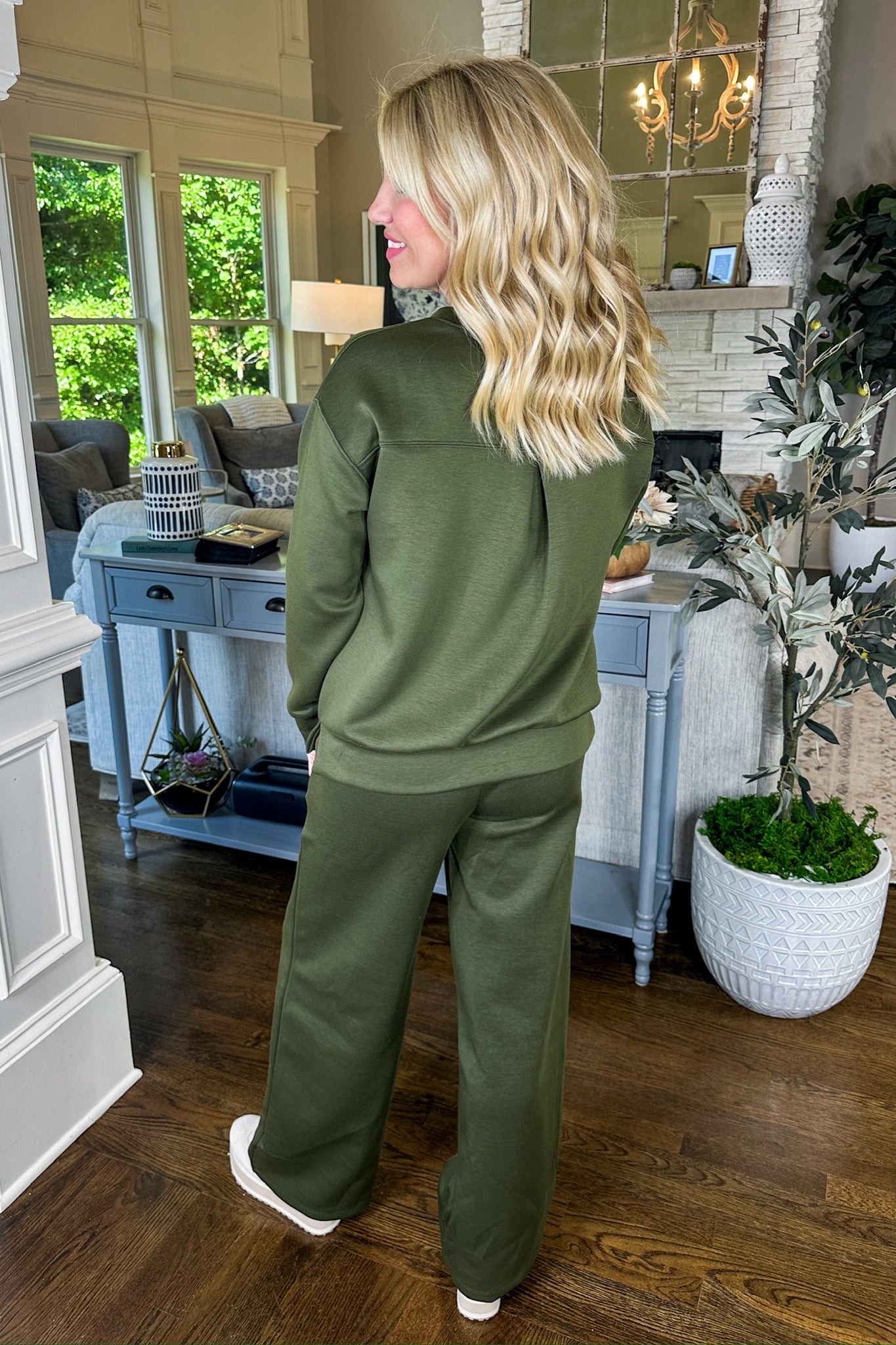 The Malibu Buttery Soft Pants in Olive