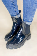 Load image into Gallery viewer, Waterproof Glossy Chunky Rain Boot in Black