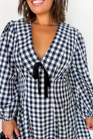 Sweetly Tied Gingham Dress in Navy