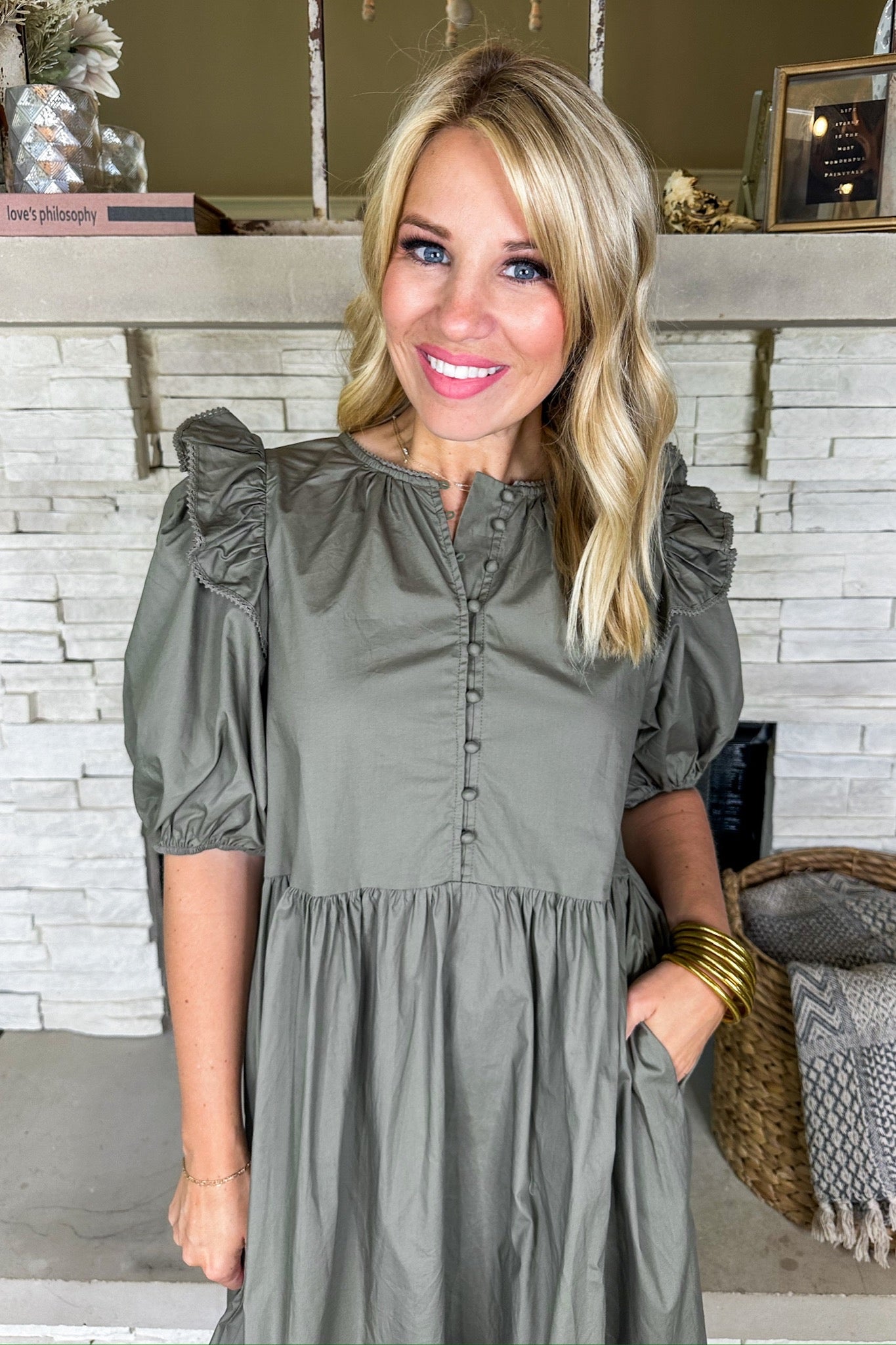 Ruffle Puff Sleeve Button Loop Poplin Midi Dress in Olive