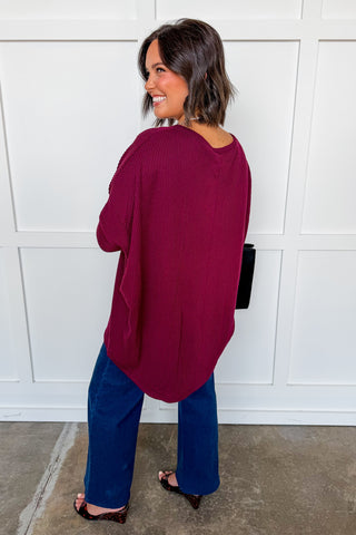 Dear Scarlett Essential Ribbed Poncho Top in Wine