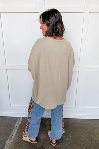 Dear Scarlett Essential Ribbed Poncho Top in Sage