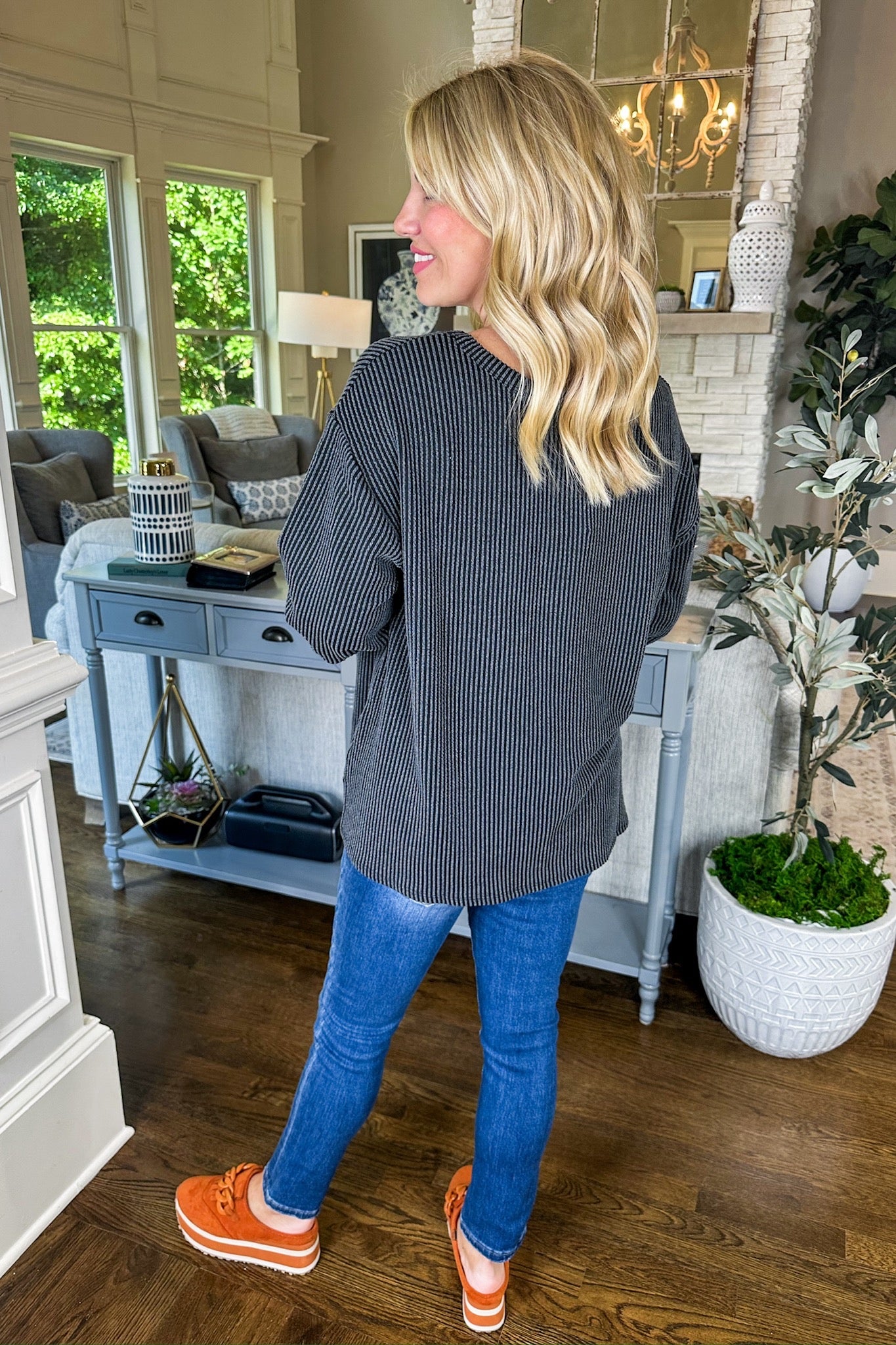 The Macy Ribbed Pocketed Three-Quarter Sleeve Top in Black