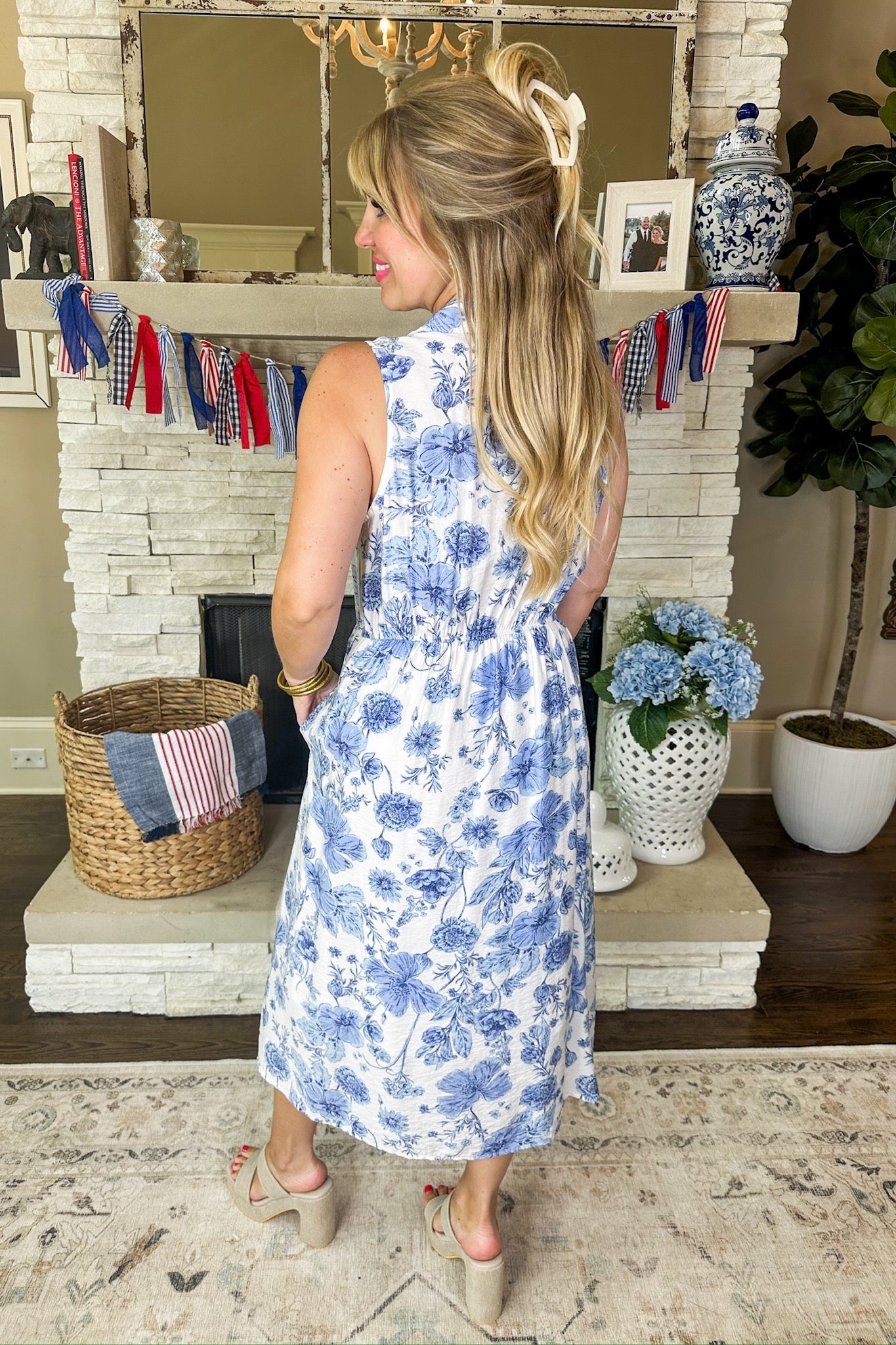 Blue White Floral Button Down Pocketed Collared Midi Dress
