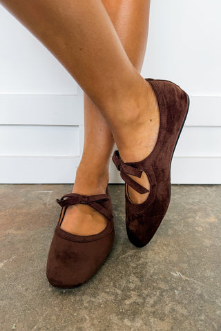 Layover Bow Tie Corkys Mary Jane Flat in Chocolate