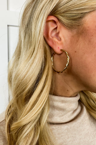 Gold Twist Polished Hoop Earring