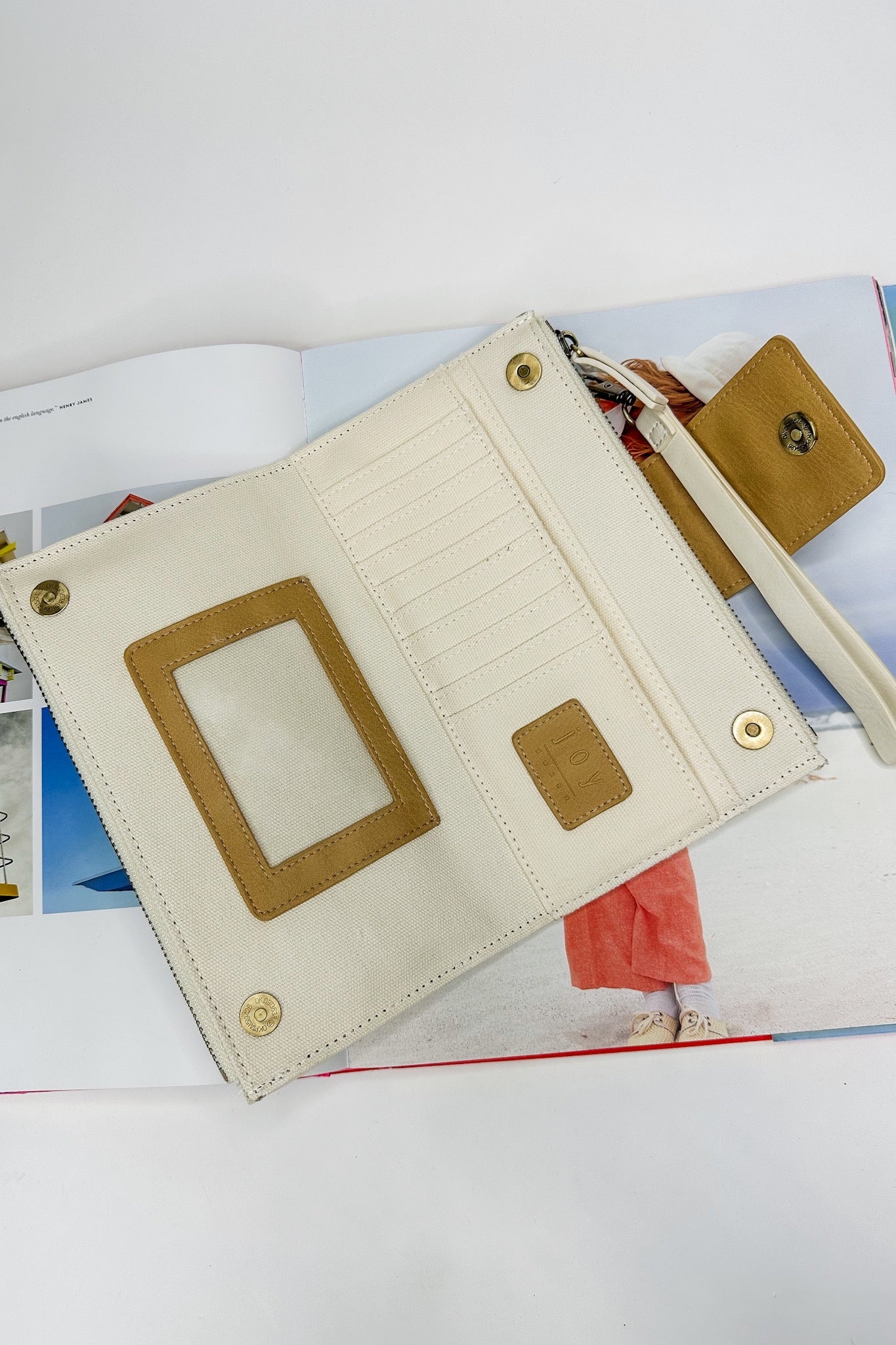 The Camryn Colorblock Wallet Crossbody in White/Tan by Joy Susan