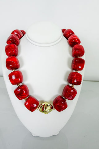 Maren Beaded Necklace in Burgundy