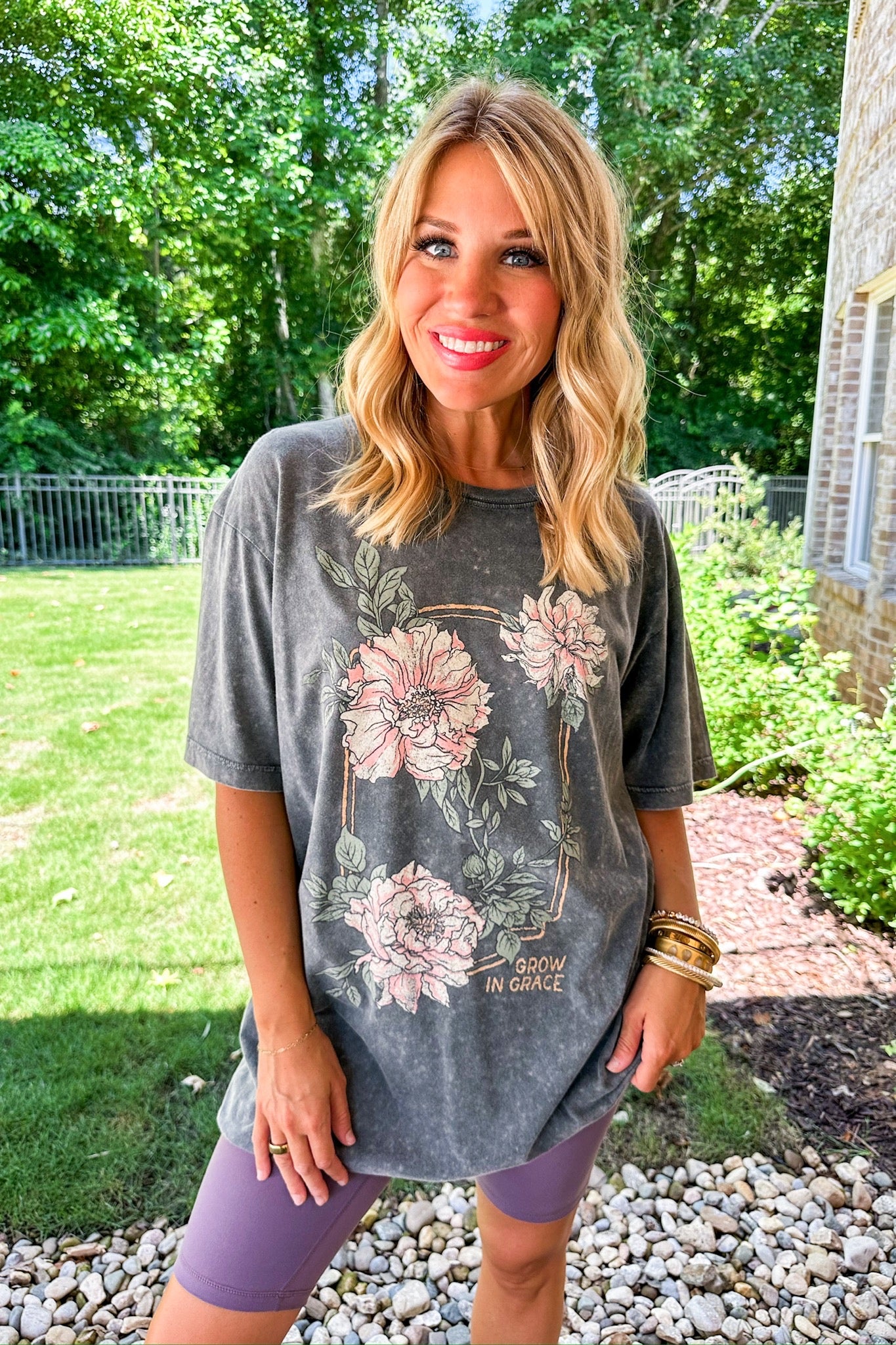 Grow in Grace Flower Mineral Wash Boxy Charcoal Graphic Tee