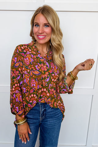 Dear Scarlett Lane Ruffle Collar Top in Olive Floral