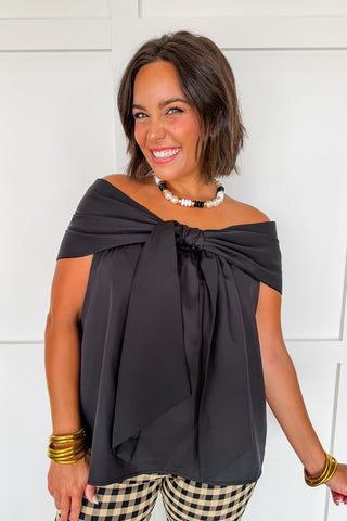 Center Stage Bow Top in Black
