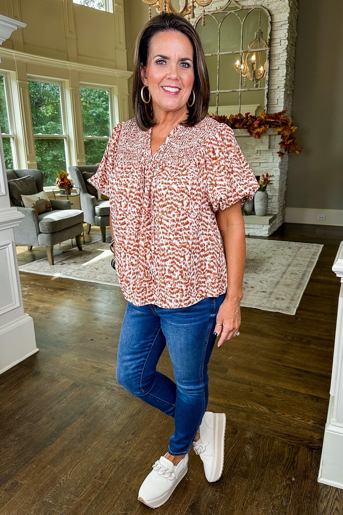 Spotted Pattern V Neck Bubble Sleeve Top in Terracotta