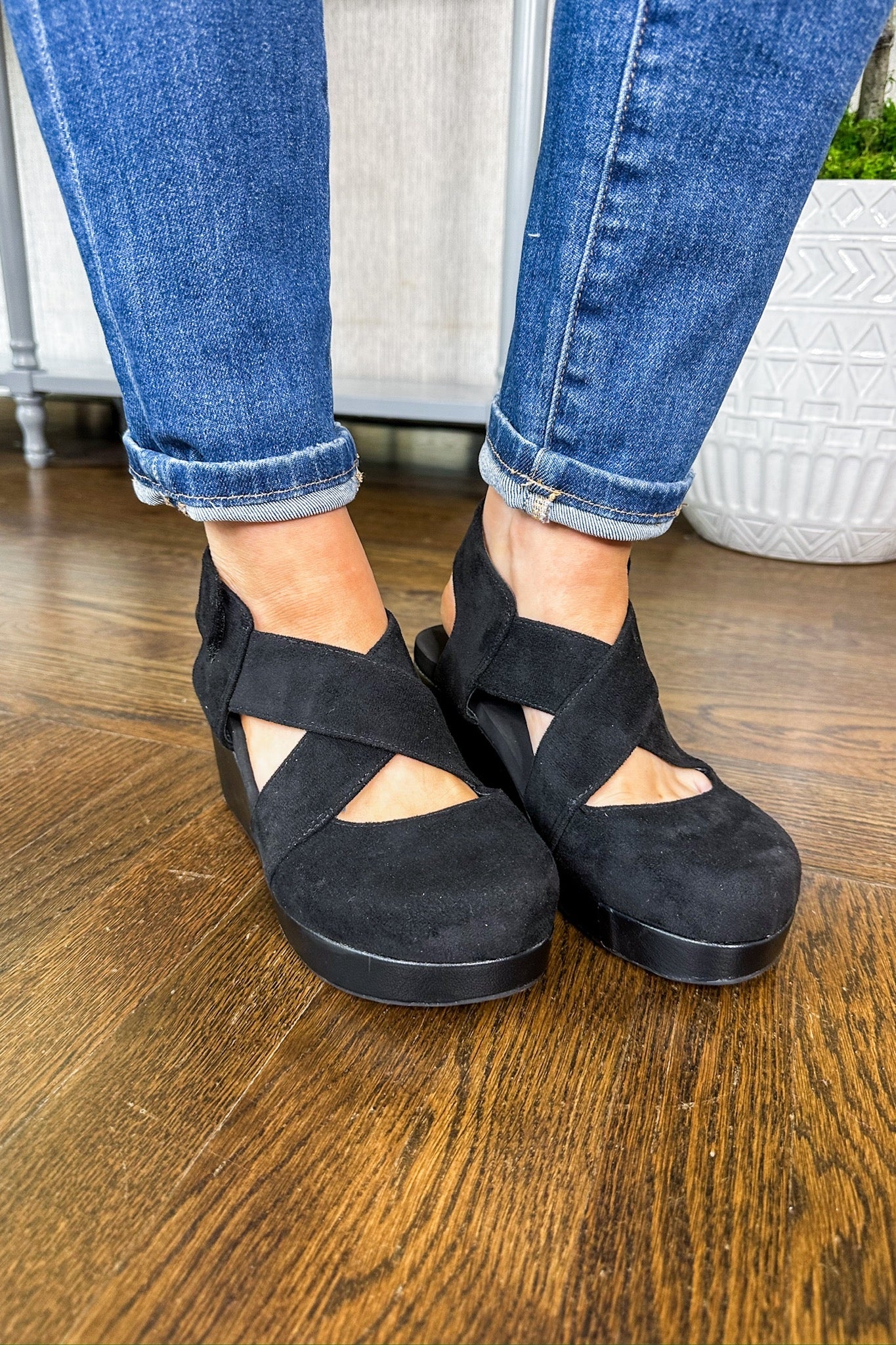 Case Closed Criss Cross Strap Black Suede Corkys Wedge