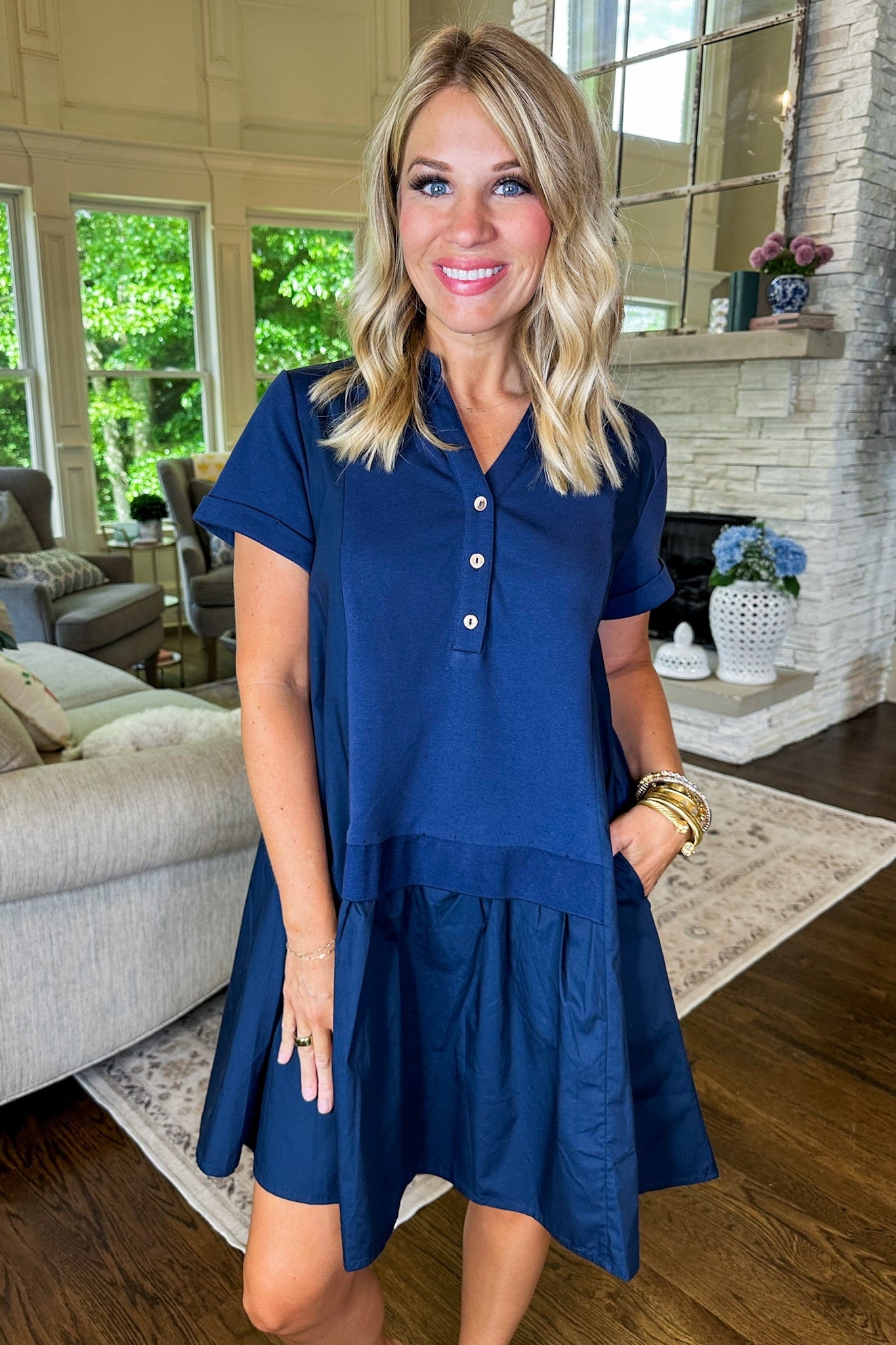 Collared Drop Sleeve Contrast Dress in Navy