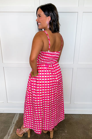 Bright Days Gingham Midi Dress in Pink