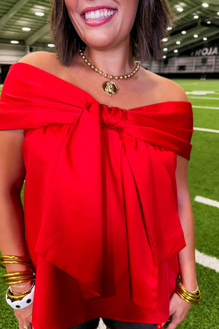 Center Stage Bow Top in Red