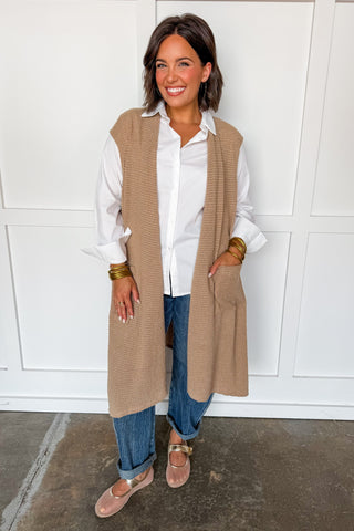 Dear Scarlett Bungalow Cardigan Vest In Mocha