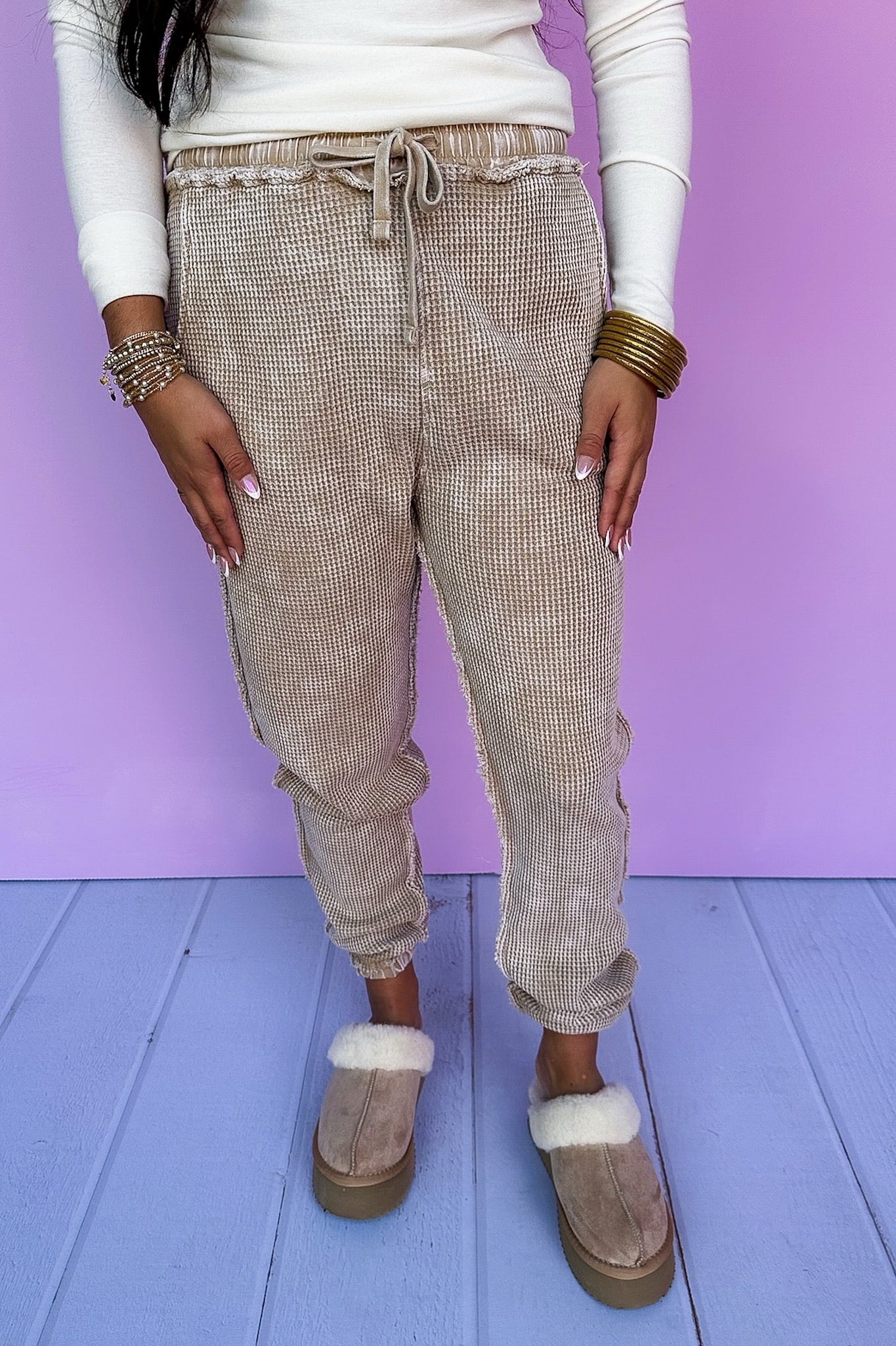 Waffle Knit Exposed Seam Drawstring Waist Joggers in Taupe