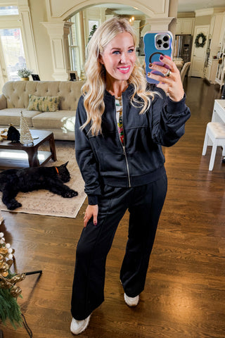 Hot Pink Deal - The Everyday Essentials Set in Black