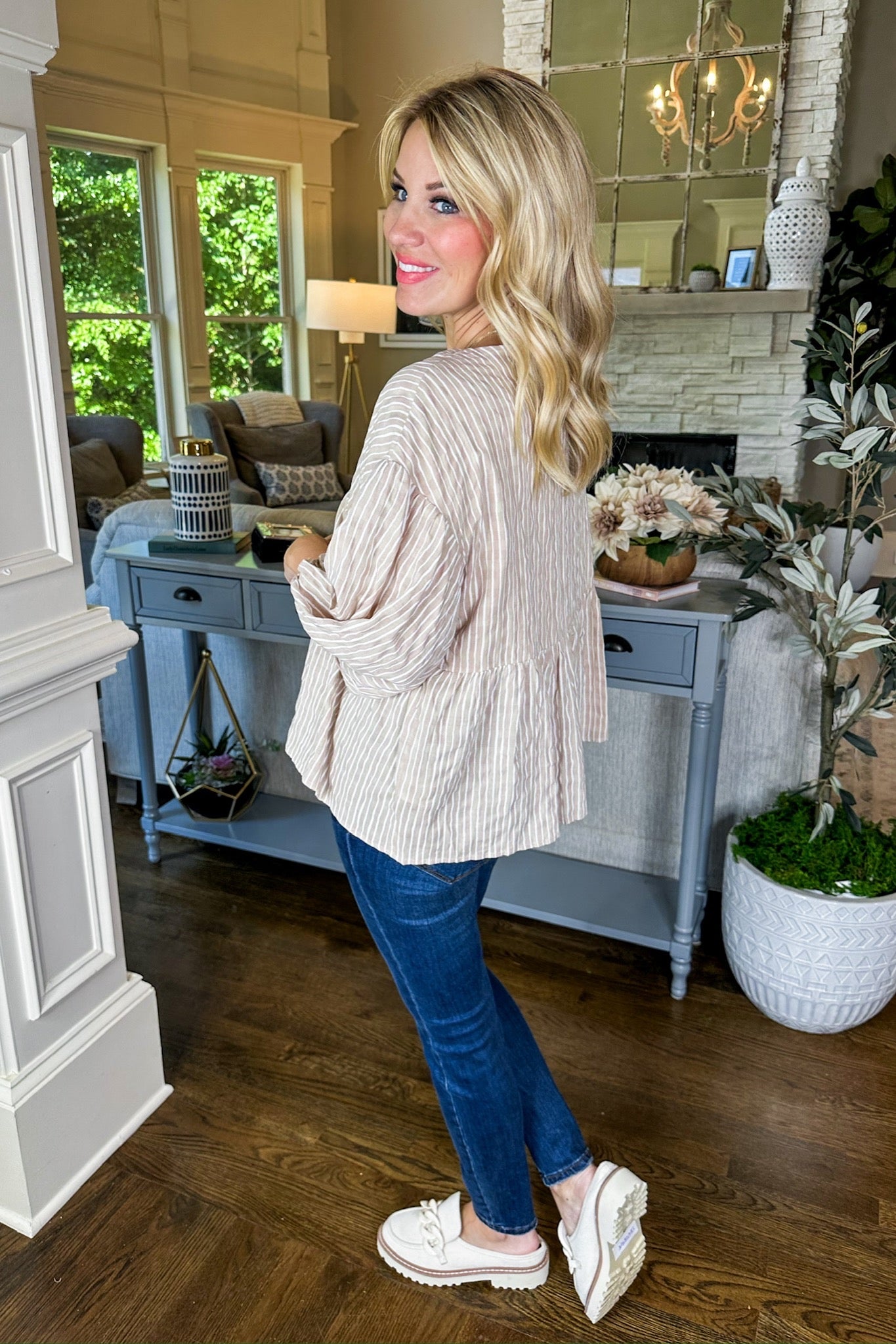 Striped V-Neck Babydoll Bubble Sleeve Top in Taupe/Cream