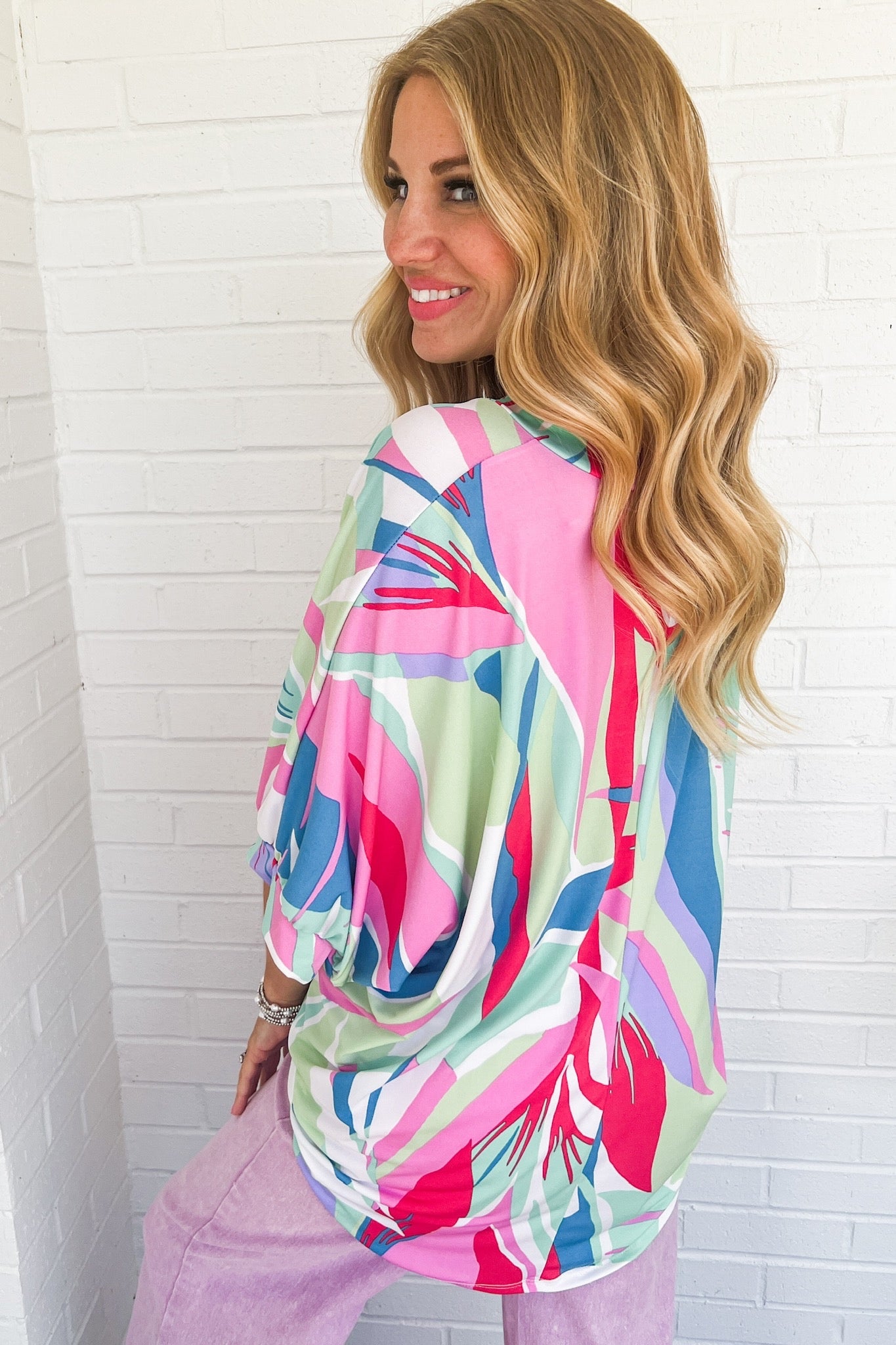 Bright Tropical Abstract Non-Wrinkle Shift Top