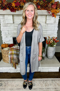 Pocketed Layering Knit Short Sleeve Cardigan in Grey
