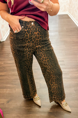 Wild Edge Leopard Print Scalloped Pant