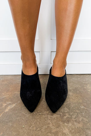 Sneak Peek Corkys Kitten Heel Mule in Black