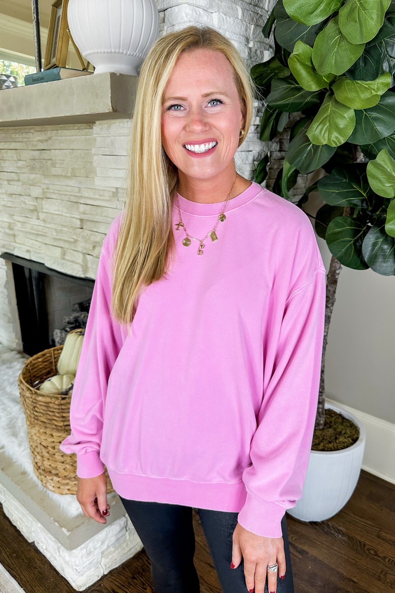 Crew Neck Terry Cloth Lined Classic Sweatshirt in Pink