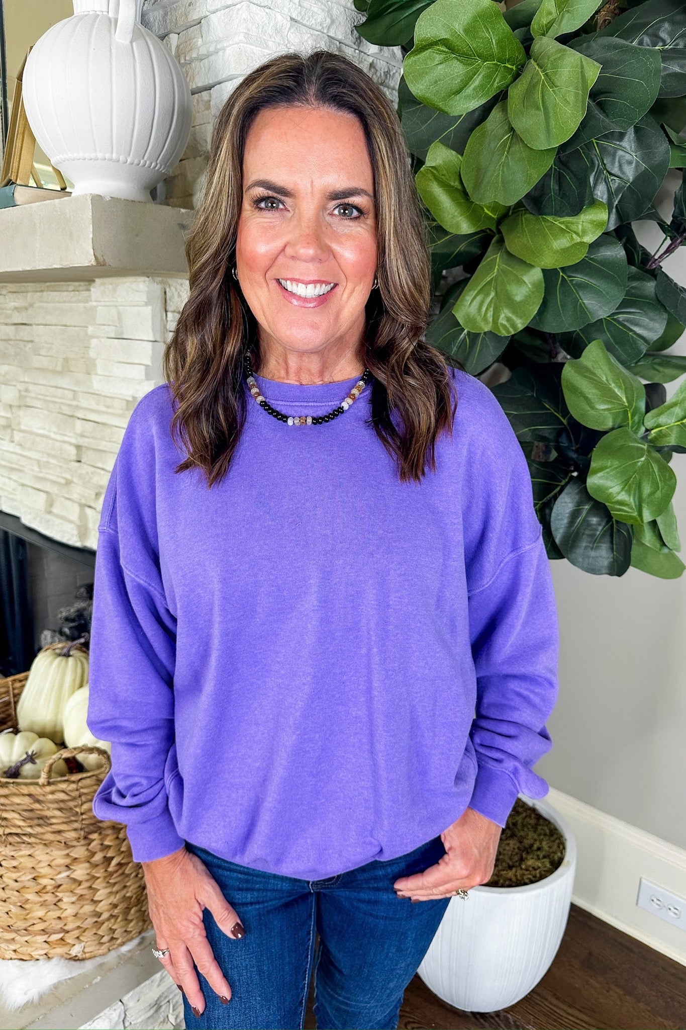 Classic Fleece Lined Crew Neck Sweatshirt in Lavender