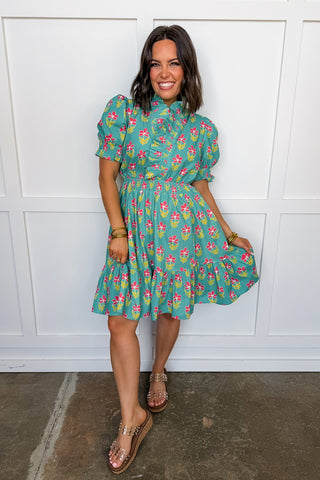 The Juliette Knee Length Dress in Mint/Coral Floral Jules & James Boutique The Juliette Knee Length Dress in Mint/Coral Floral Jules & James Boutique